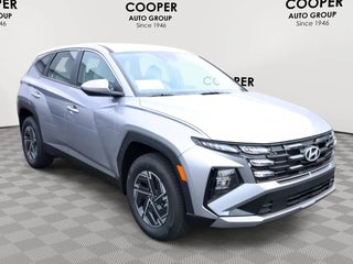 2026 Hyundai TUCSON Hybrid with Shimmering Silver Exterior