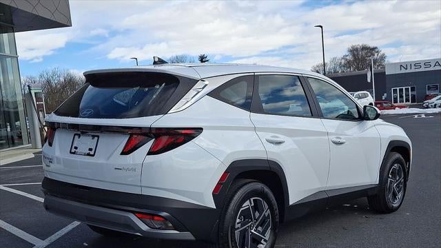 2026 Hyundai TUCSON Hybrid Blue SE