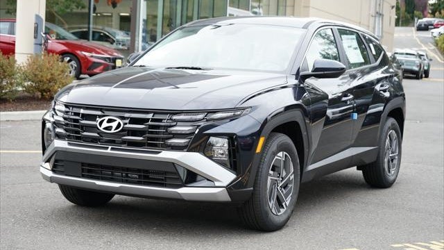 Preowned 2026 Hyundai TUCSON Hybrid Blue SE for Sale