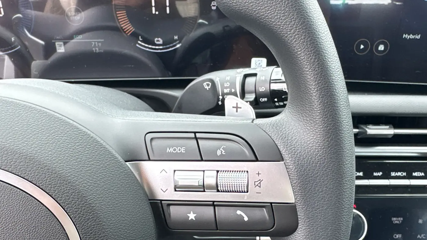 2026 Hyundai TUCSON Hybrid Blue SE