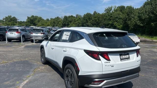 2026 Hyundai TUCSON Hybrid Blue SE