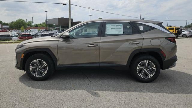 2026 Hyundai TUCSON Hybrid Blue SE