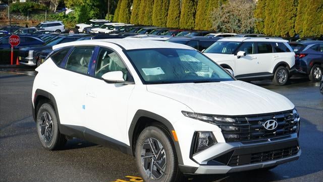 2026 Hyundai TUCSON Hybrid Blue SE