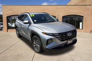 2022 Hyundai TUCSON Hybrid with Shimmering Silver Exterior