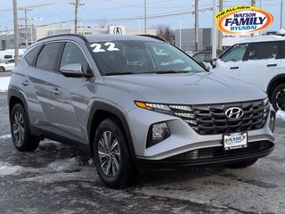 2022 Hyundai TUCSON Hybrid with Shimmering Silver Exterior