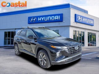 2023 Hyundai TUCSON Hybrid with Phantom Black Exterior