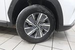 2023 TUCSON Hybrid Thumbnail 6