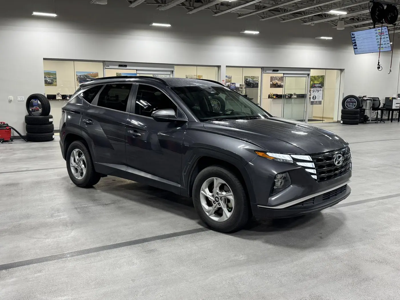 2022 Hyundai Tucson - $19,098
