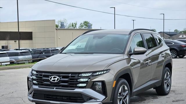2026 Hyundai TUCSON Hybrid SEL
