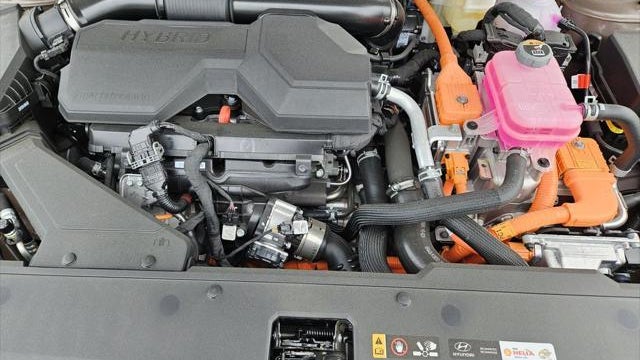 2026 Hyundai TUCSON Hybrid SEL