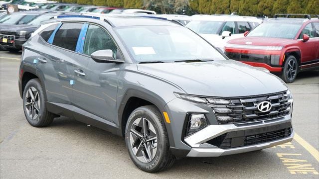 2026 Hyundai TUCSON Hybrid SEL
