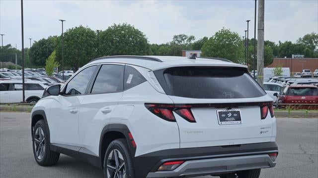 2026 Hyundai TUCSON Hybrid SEL
