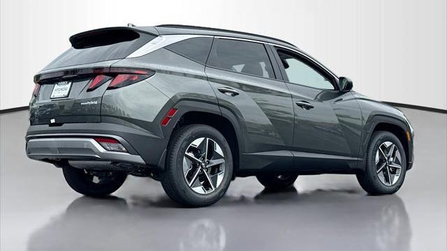 2026 Hyundai TUCSON Hybrid SEL