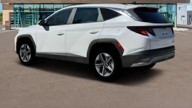 2026 Hyundai TUCSON Hybrid SEL