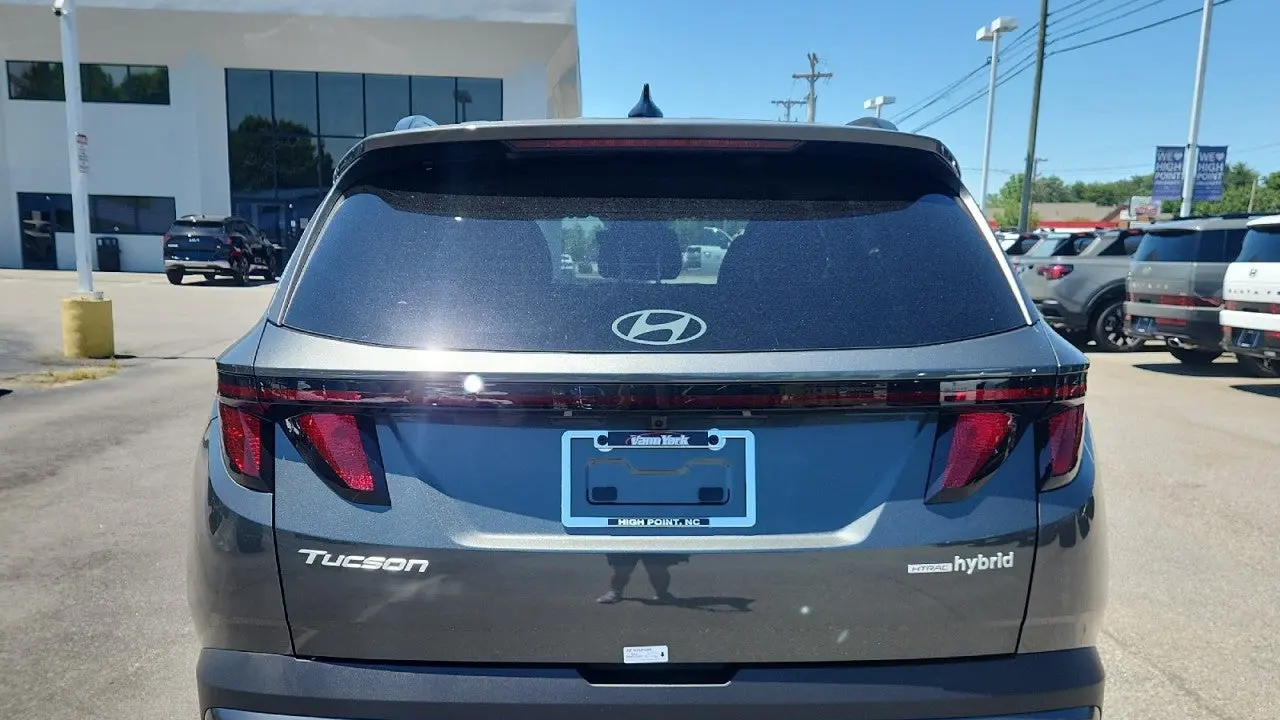 2026 Hyundai TUCSON Hybrid SEL