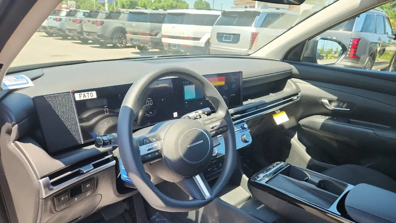 2026 Hyundai TUCSON Hybrid SEL