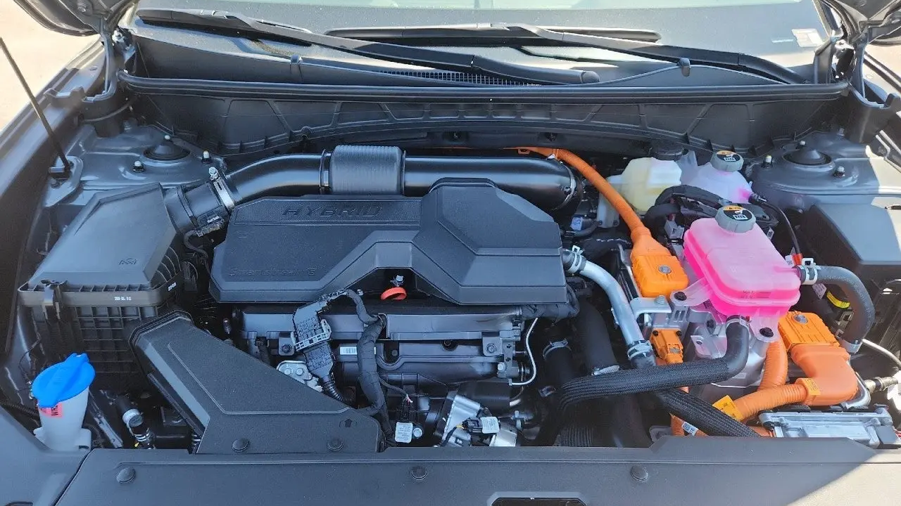 2026 Hyundai TUCSON Hybrid SEL