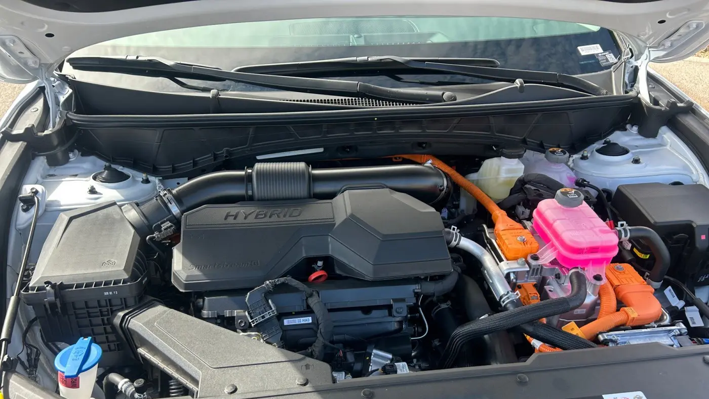 2026 Hyundai TUCSON Hybrid SEL