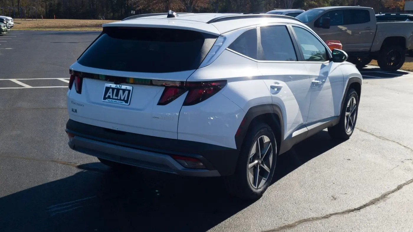 2026 Hyundai TUCSON Hybrid SEL