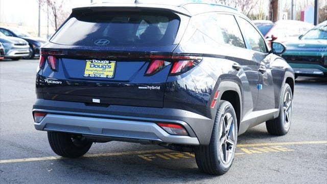 2026 Hyundai TUCSON Hybrid SEL