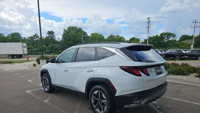 2026 Hyundai TUCSON Hybrid SEL
