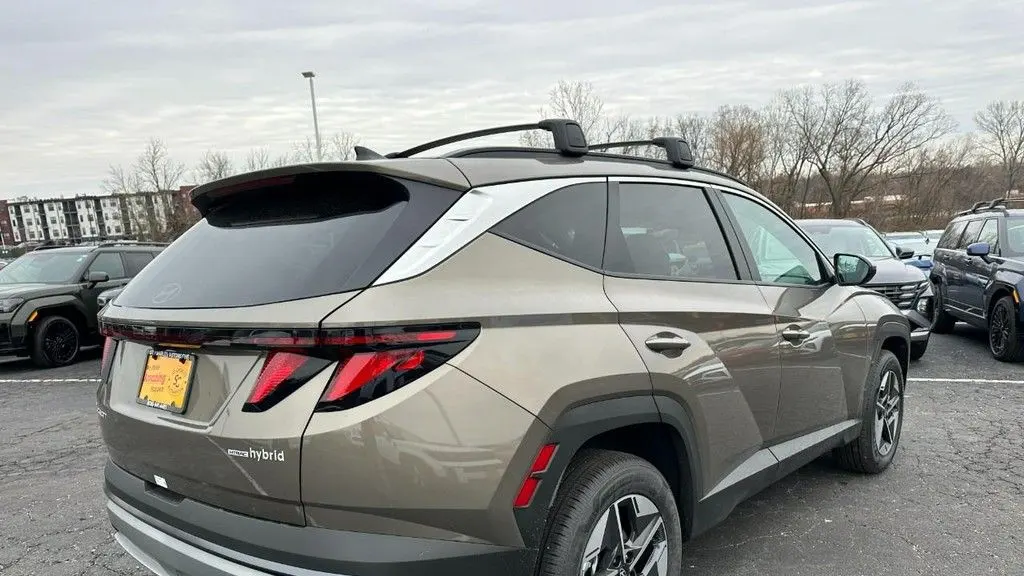 2026 Hyundai TUCSON Hybrid SEL