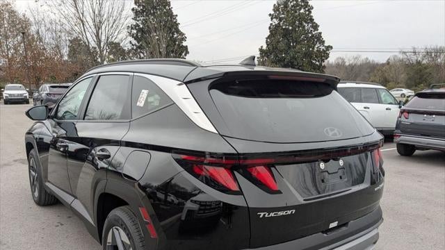 2026 Hyundai TUCSON Hybrid SEL