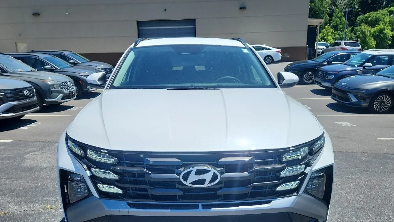 2026 Hyundai TUCSON Hybrid SEL