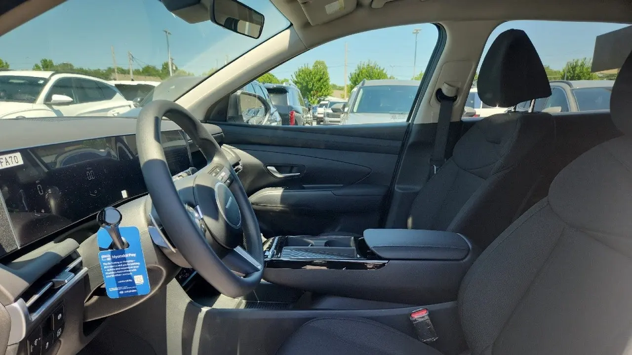 2026 Hyundai TUCSON Hybrid SEL