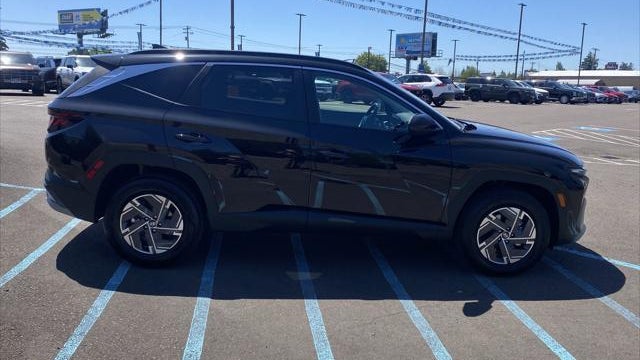 2025 Hyundai TUCSON Hybrid Blue