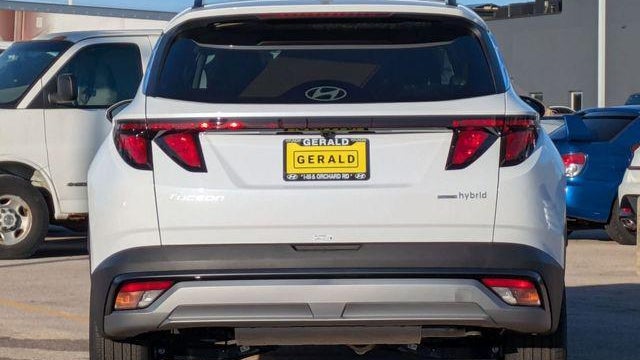 2026 Hyundai TUCSON Hybrid SEL