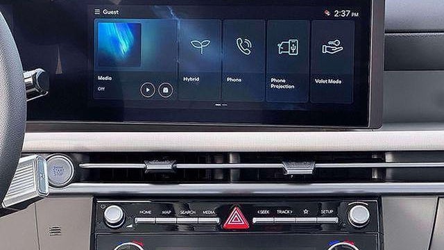 2026 Hyundai TUCSON Hybrid SEL