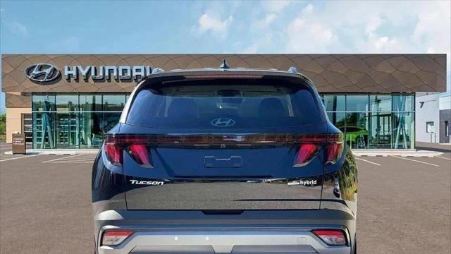 2026 Hyundai TUCSON Hybrid SEL
