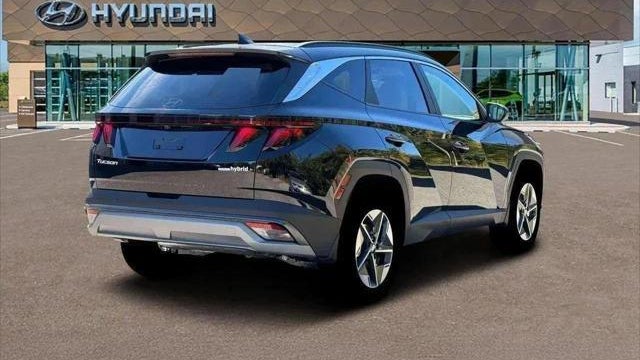 2026 Hyundai TUCSON Hybrid SEL