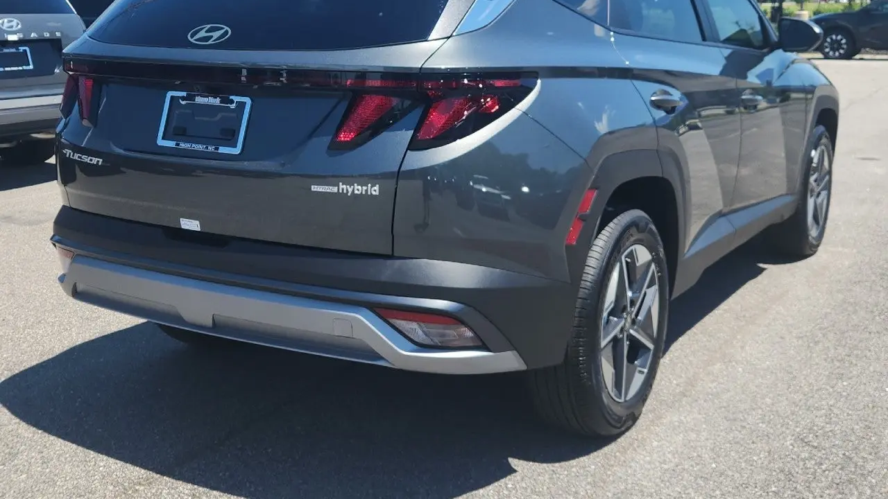2026 Hyundai TUCSON Hybrid SEL