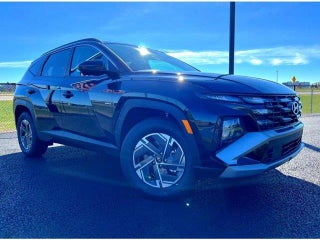 2025 Hyundai TUCSON Hybrid with Ash Black Exterior