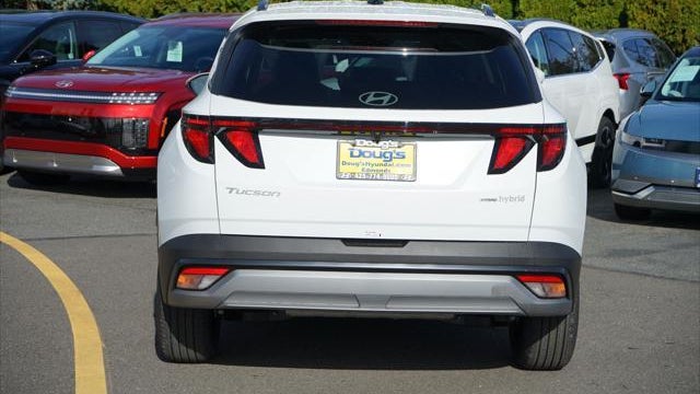 2026 Hyundai TUCSON Hybrid SEL