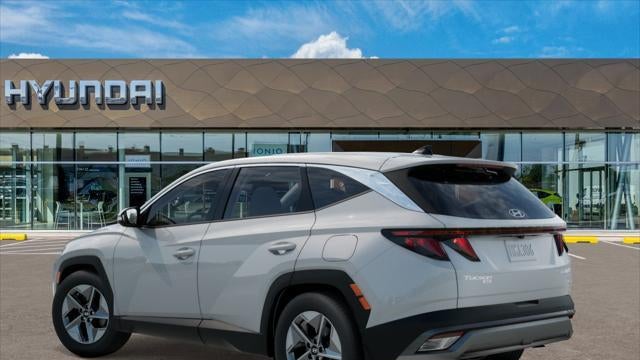 2026 Hyundai TUCSON Hybrid SEL