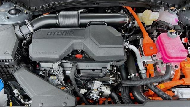 2026 Hyundai TUCSON Hybrid SEL