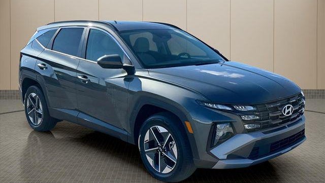 2026 Hyundai TUCSON Hybrid SEL