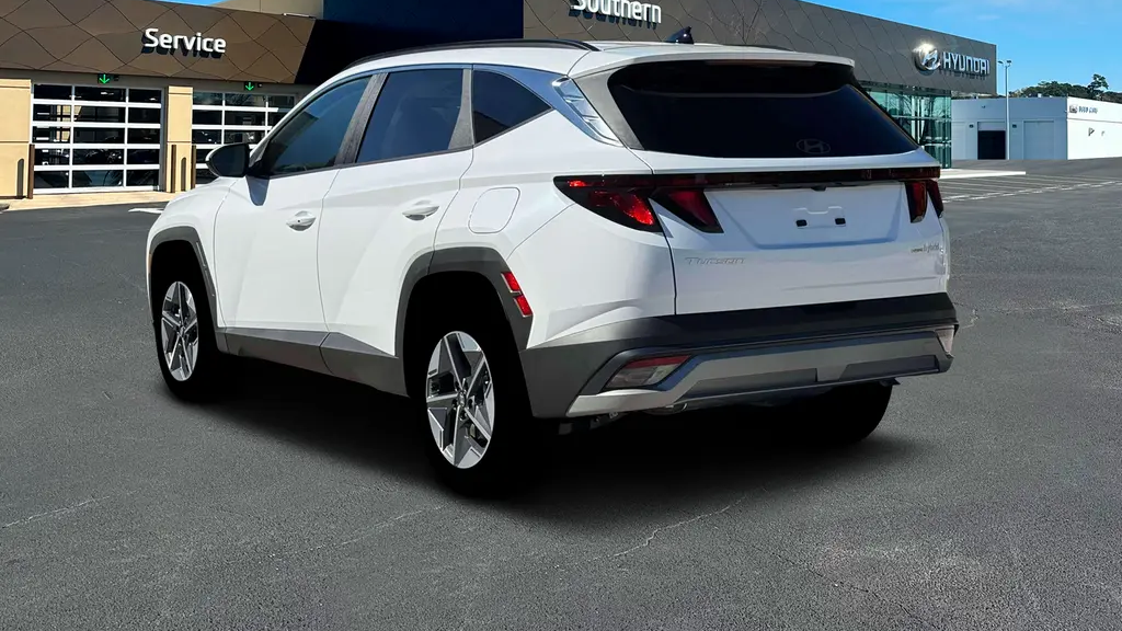 2026 Hyundai TUCSON Hybrid SEL