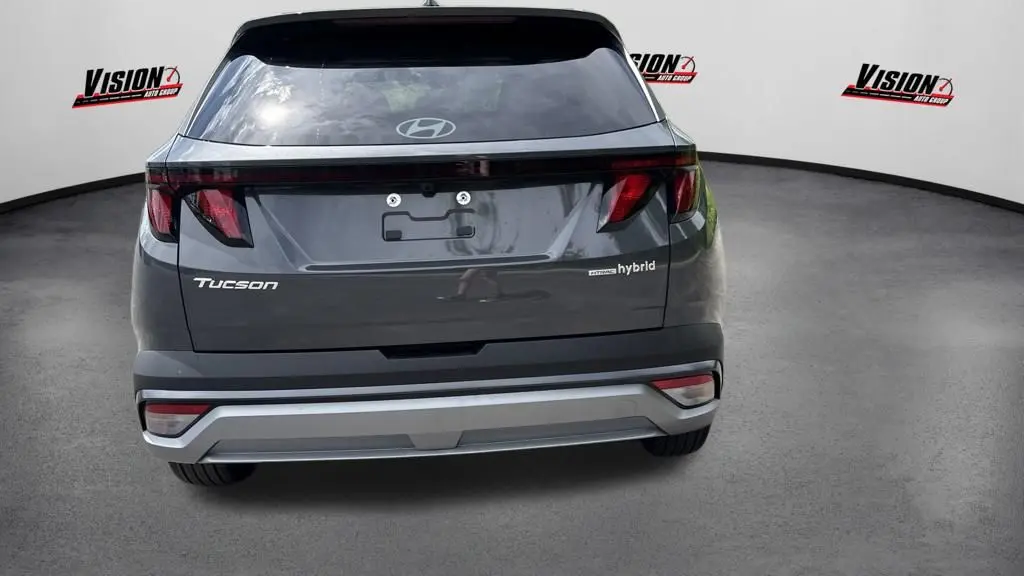 2026 Hyundai TUCSON Hybrid SEL