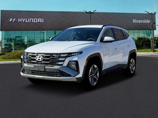 2026 Hyundai TUCSON Plug-in Hybrid with Creamy White Pearl Exterior