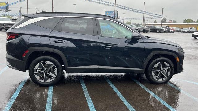 2025 Hyundai TUCSON Plug-in Hybrid SEL