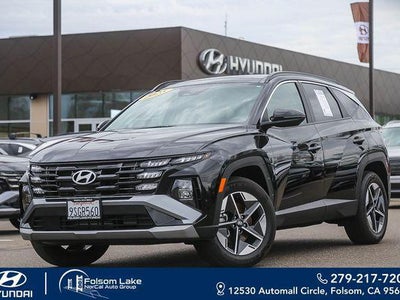 Photo of a 2025 Hyundai Tucson Hybrid AWD SEL Convenience 4DR SUV for sale