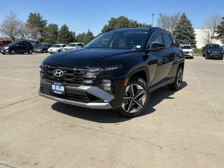 2025 Hyundai TUCSON Hybrid with Ash Black Exterior