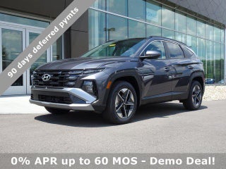 2025 Hyundai TUCSON Hybrid with Titan Gray Exterior