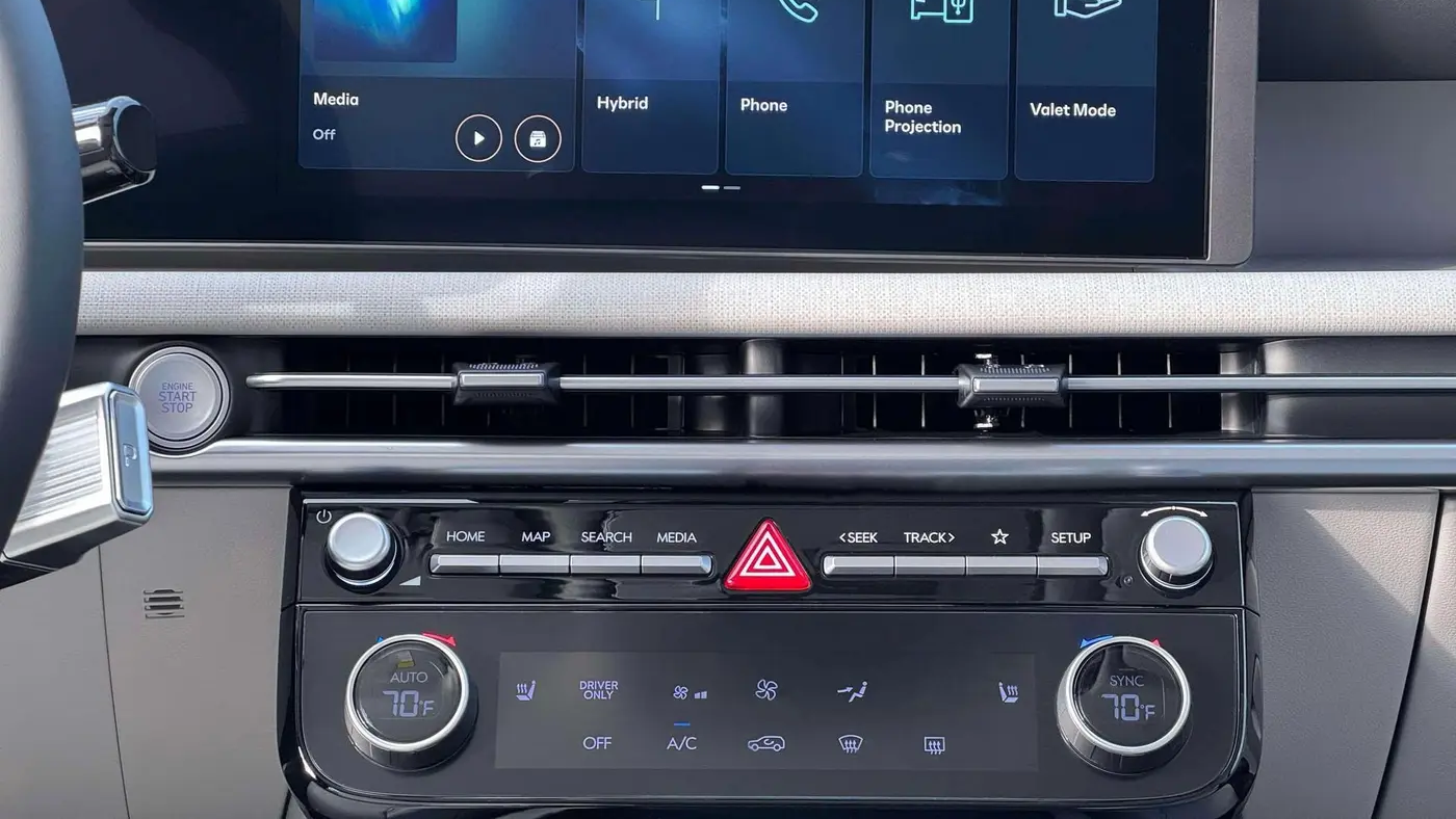 2026 Hyundai TUCSON Hybrid SEL Convenience