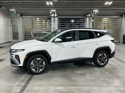 Photo of a 2025 Hyundai Tucson Hybrid AWD SEL Convenience 4DR SUV for sale