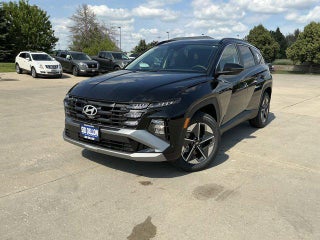 2025 Hyundai TUCSON Hybrid with Ash Black Exterior